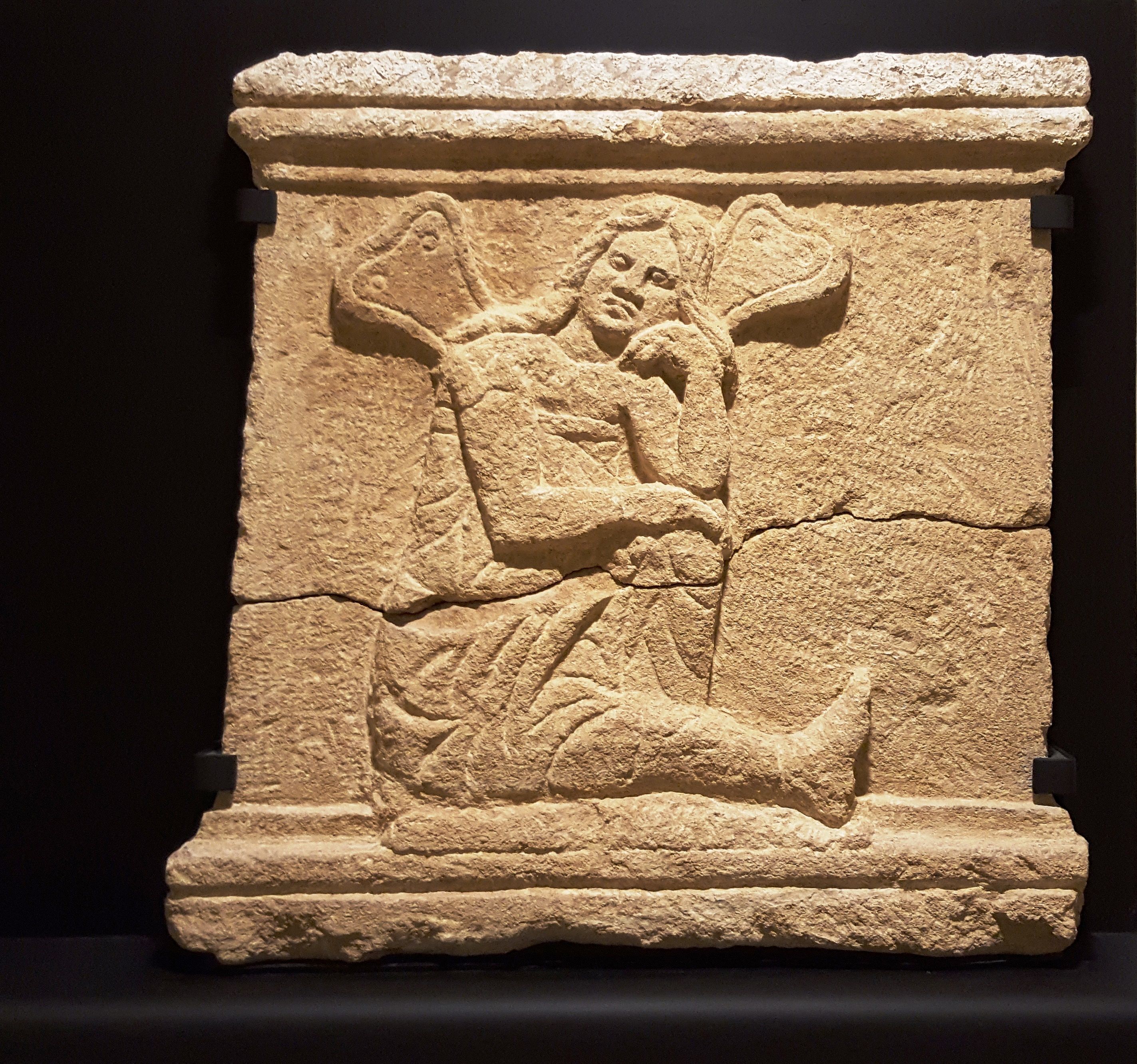 Bas-relief de Psyché thumbnail