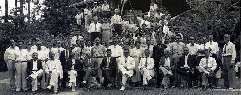 Karaz w Laimoon : Who are Lebanese Immigrants? And how can their stories be told and archived? thumbnail