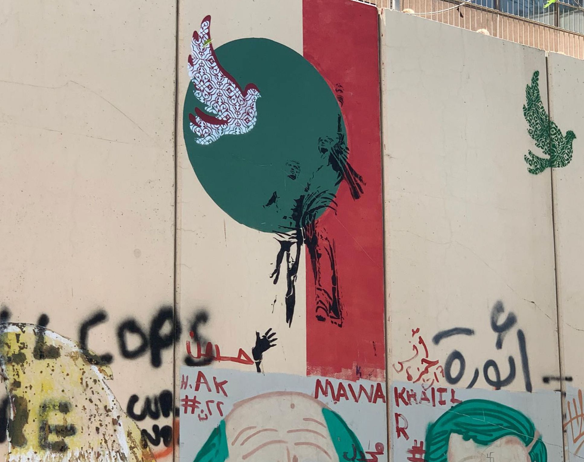 Depuis Paris, regarder le Liban vaciller
