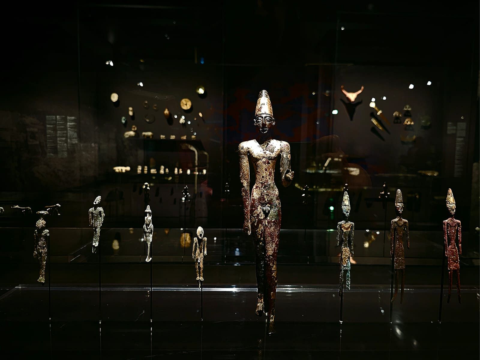 Byblos, ville-message et cité plurimillénaire du Liban : 9 000 ans d’histoire à l’Institut du Monde Arabe