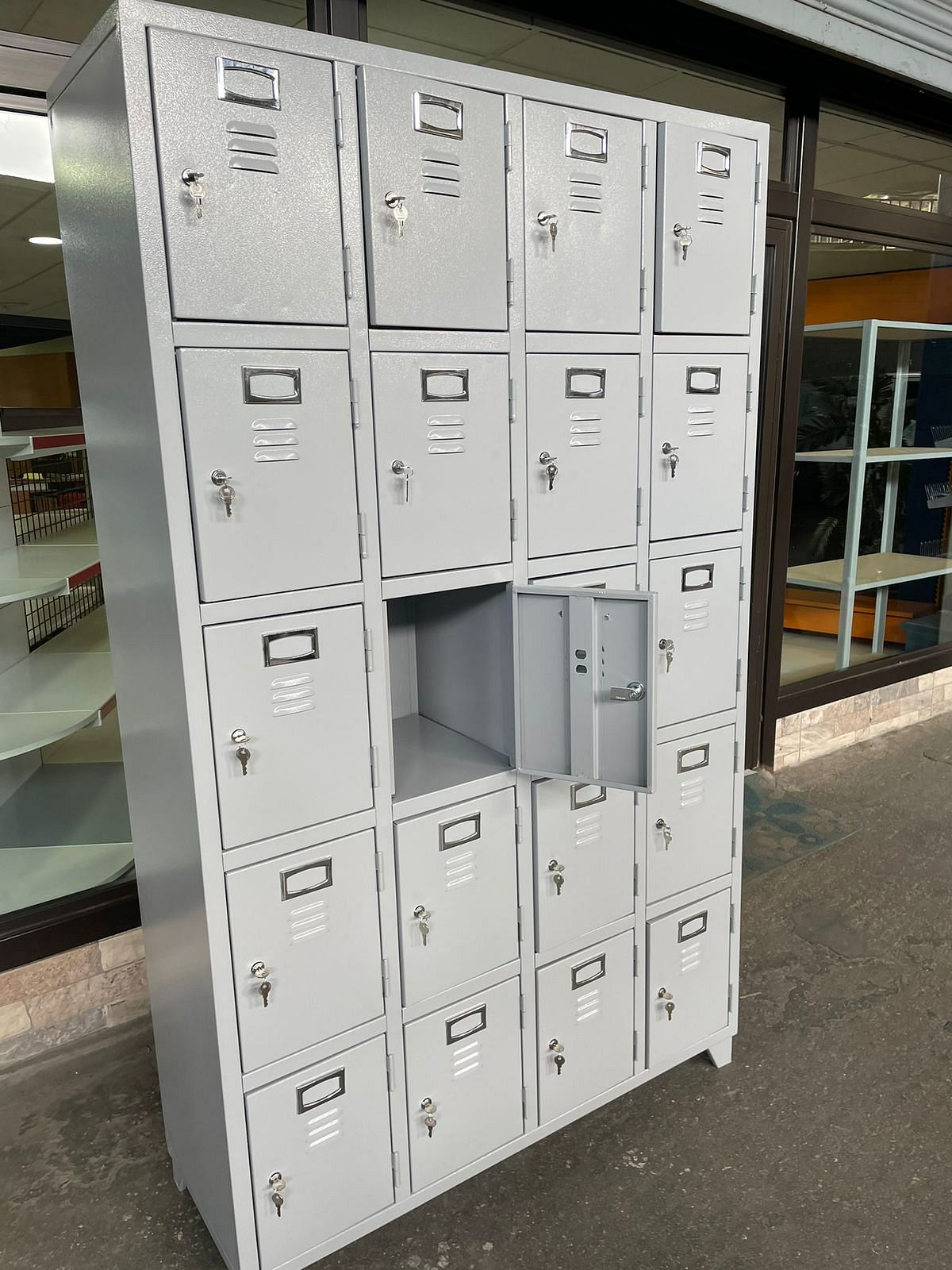 Lockers - View 2