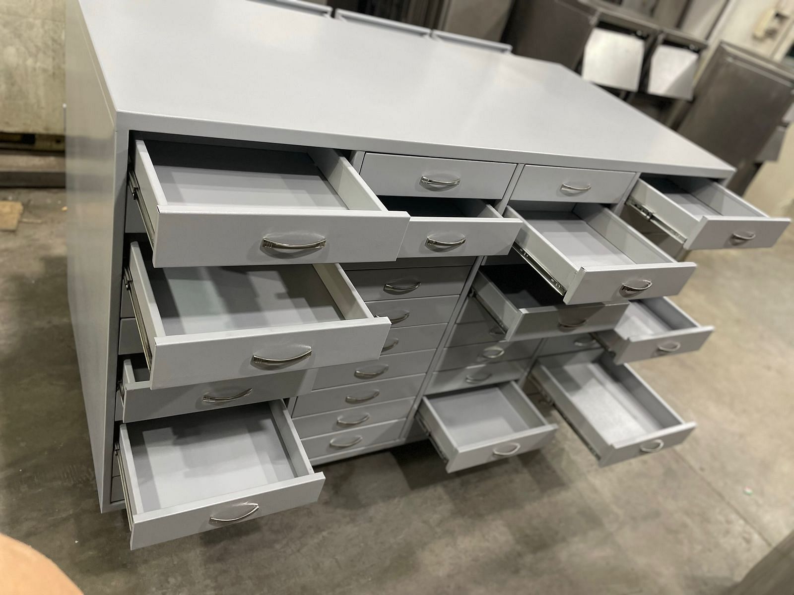 Drawers - View 3