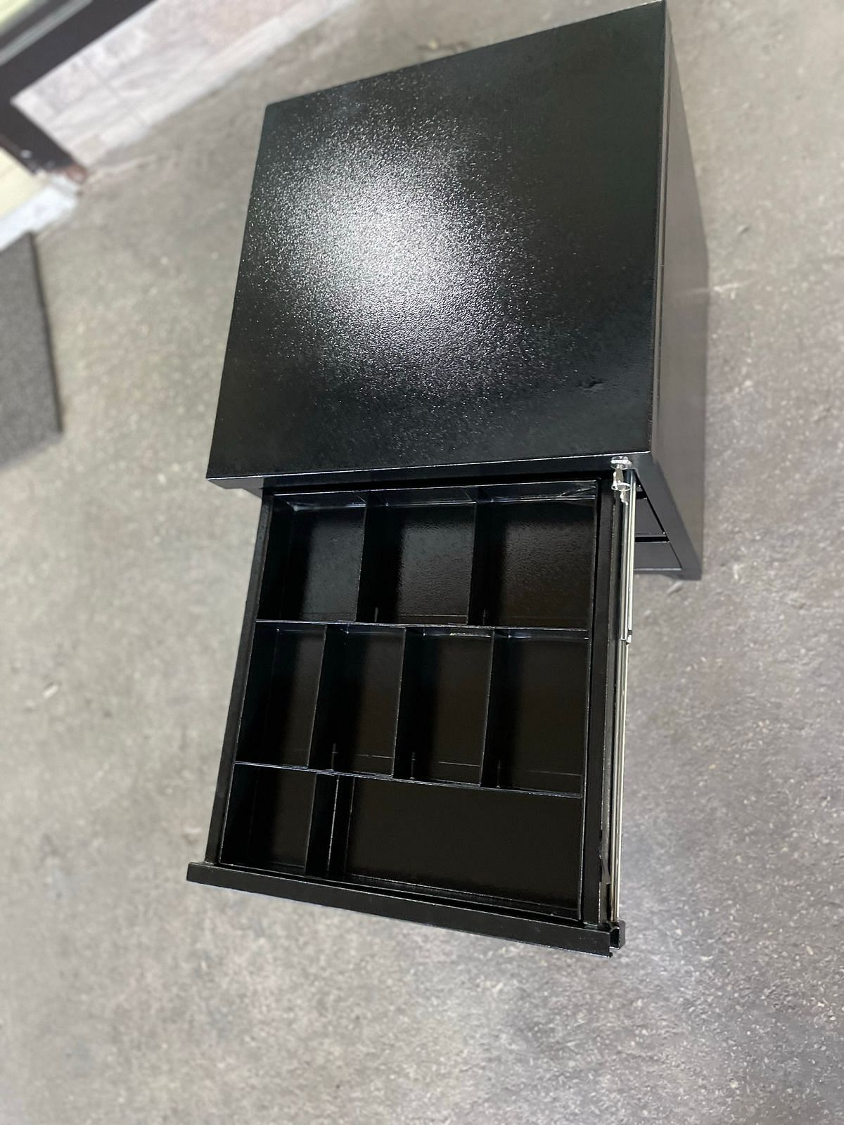 Drawers - View 3
