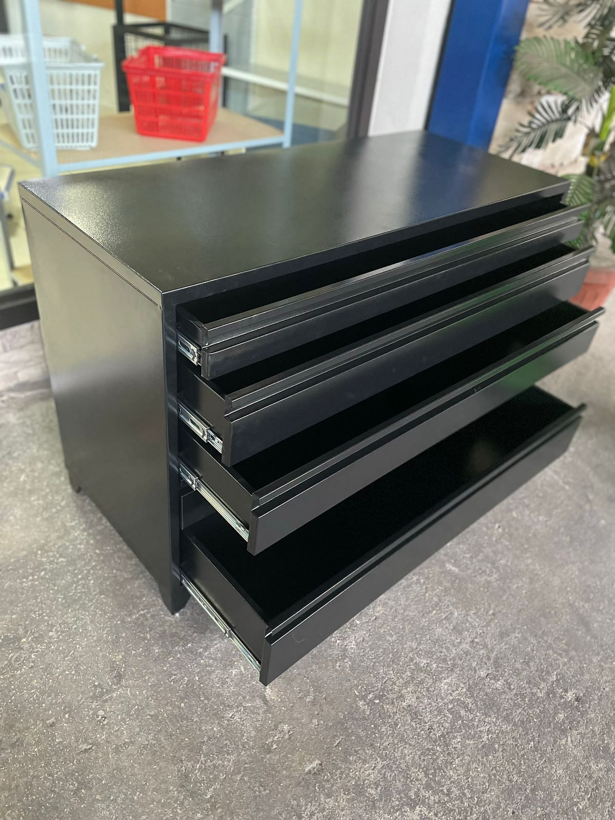 Drawers - View 2
