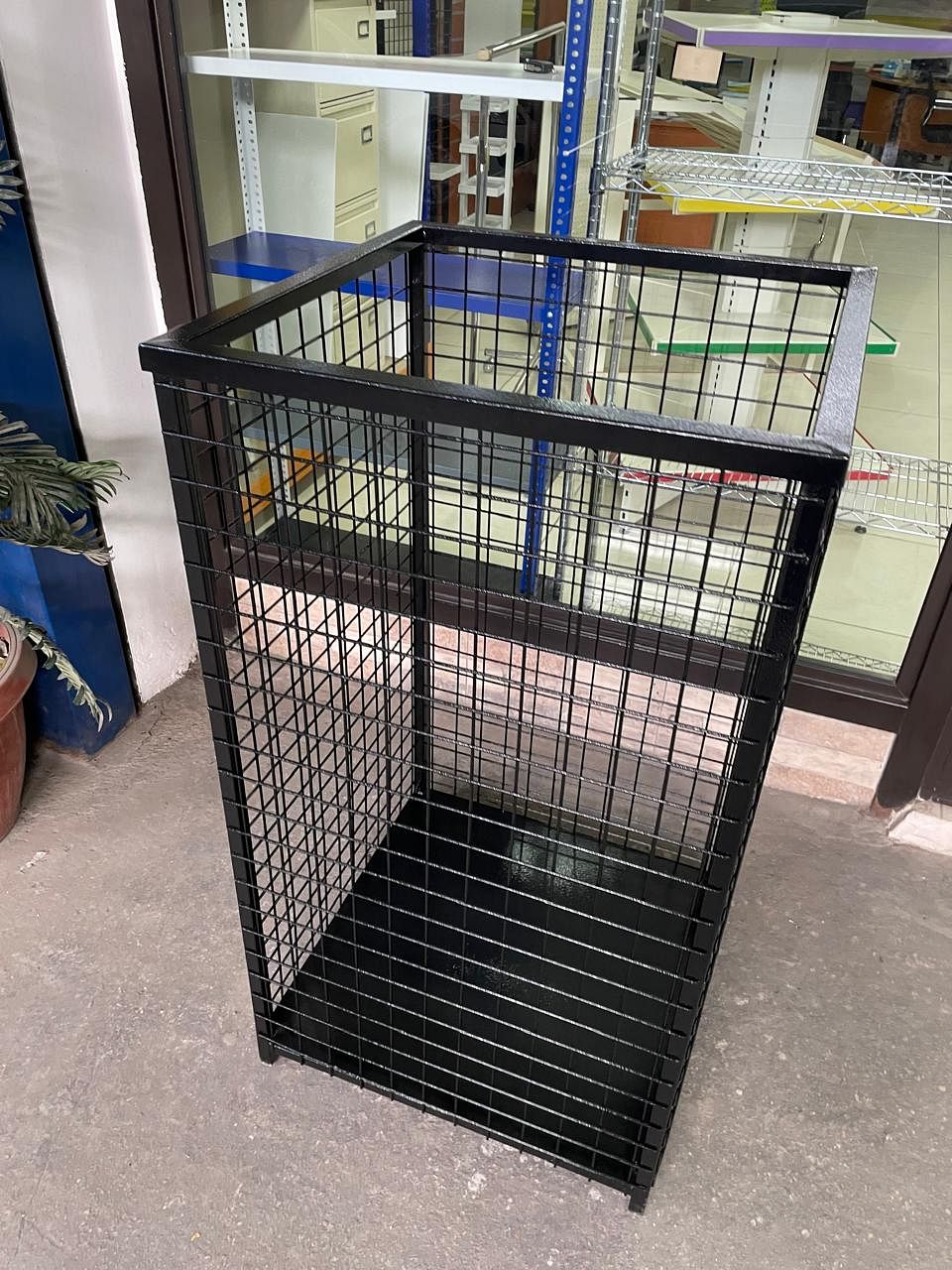 Wire box